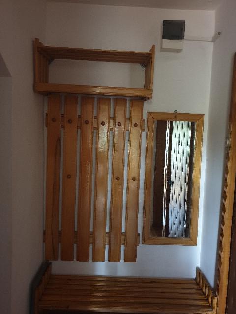 Proprietar - închiriez 3 camere decomandate - George Enescu (Craiova)