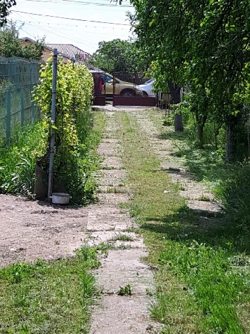 Vand teren Boldesti Scaieni strada Victoriei nr 39