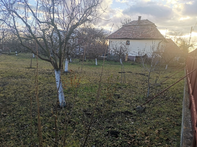 De vanzare teren intravilan AITON - CLUJ 1299 mp