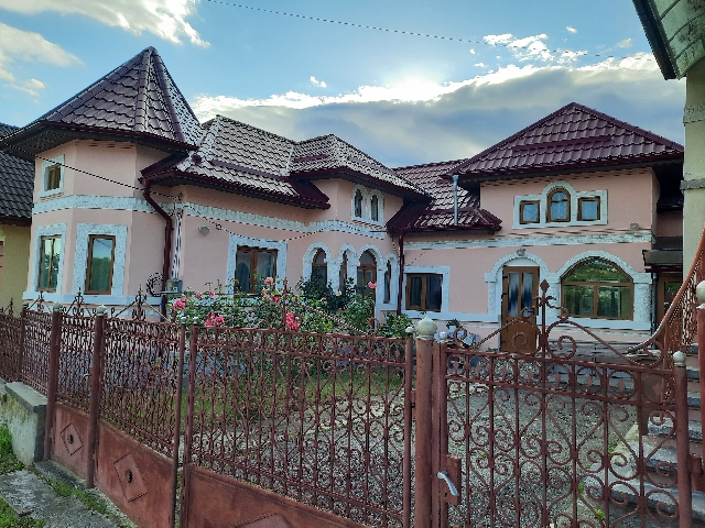 Casa de vanzare 145 mp langa Campulung Muscel,  Judetul Arges
