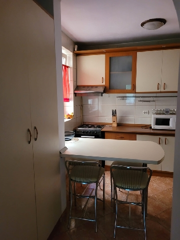 Proprietar inchiriez apartament 2 camere decomandat zona Ferdinand/Obor