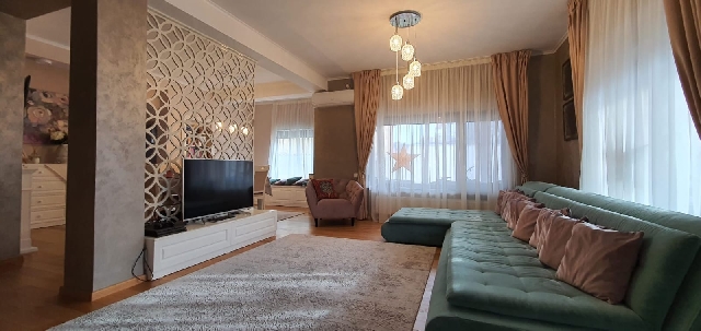 Casa de vanzare cartier Ovidiu Sud