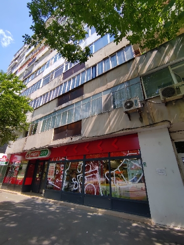 Vanzare apartament 3 camere Valea Oltului, langa metrou