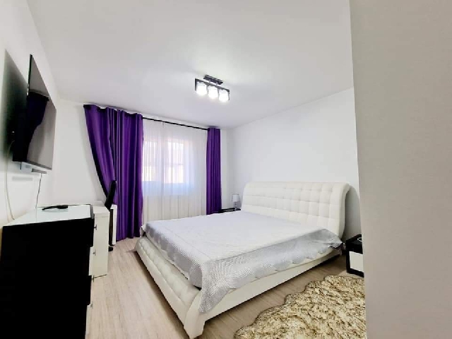 Inchiriez vila 4 camere dotata si utilata complet Constanta