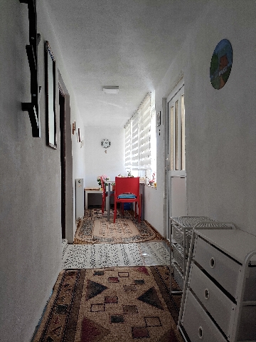 Vand casa Ladesti cu teren intravilan