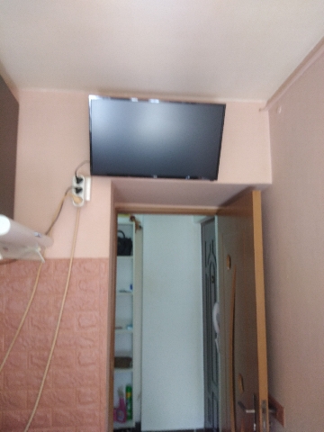Proprietar vand apartament cu 2 camere, Bocsa, zona centrala, Caras Severin