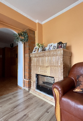 Vand apartament 3 camere decomandate judetul Prahova