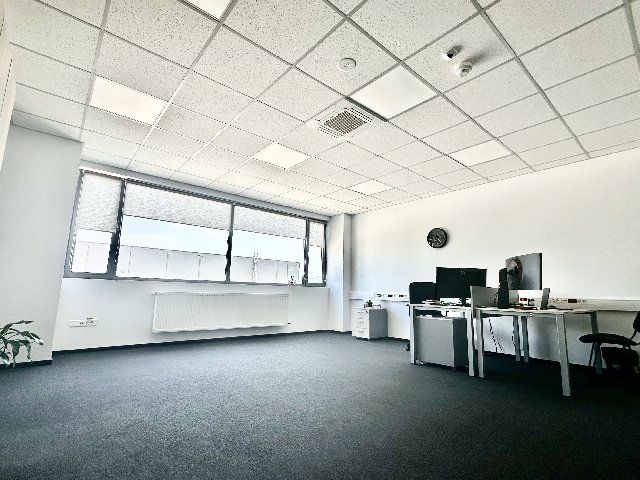 Inchiriere spatii in Parcurile Sofimat Brasov