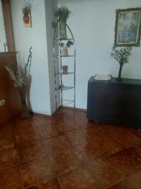 Vând apartament cu 3 camere in zona Grivita - podul Grant