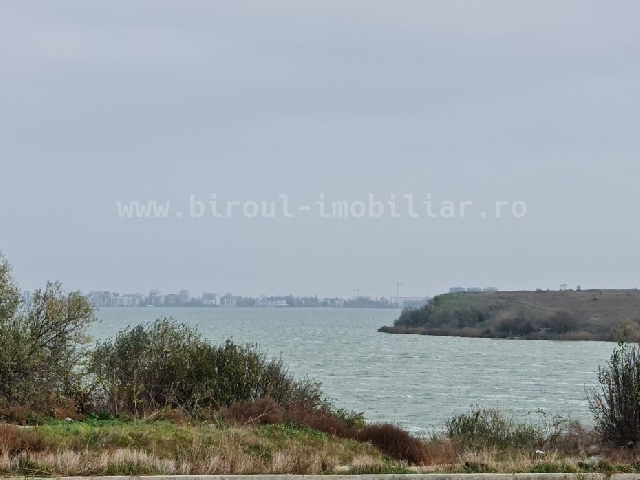 Vânzare Vilă P+1 Tip Duplex cu Pod și Vedere la Lacul Siutghiol